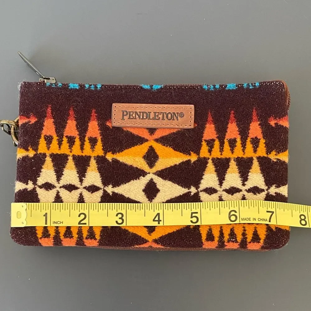 Pendleton three pocket